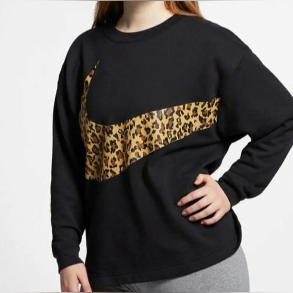 Black Nike leopard swish crewneck size medium